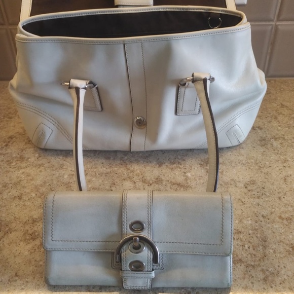 Off white vintage Coach handbag and wallet - Picture 6 of 6